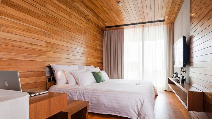 2-Bedroom Duplex Suites 